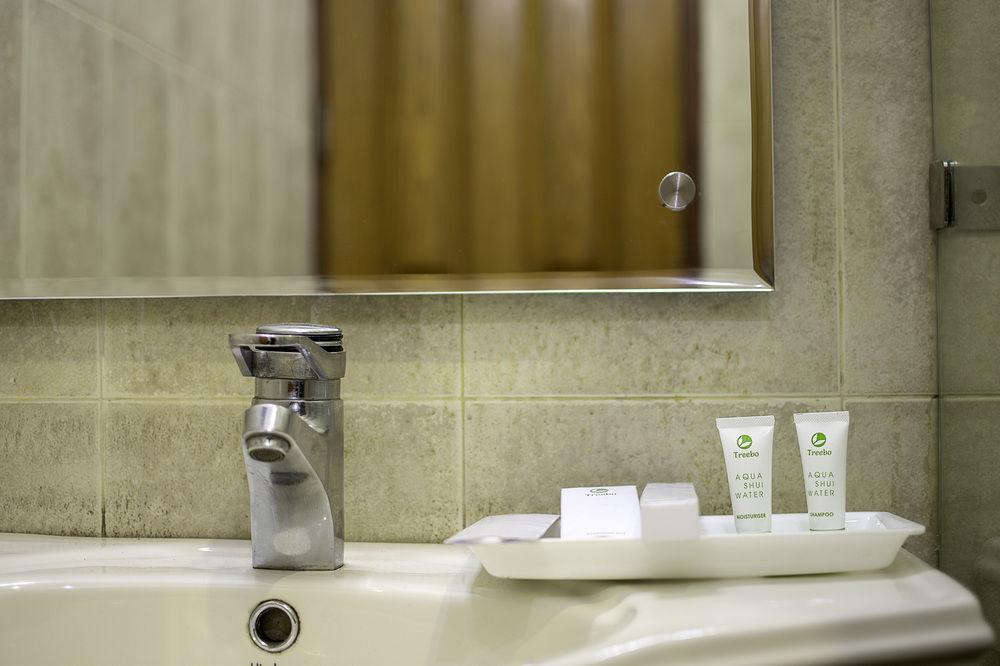 Hotel Treebo Palm Tree Palam Vihar Gurgaon Zewnętrze zdjęcie