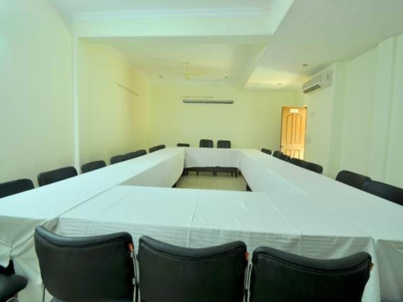 Hotel Treebo Palm Tree Palam Vihar Gurgaon Zewnętrze zdjęcie